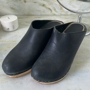 No6 black wedge clogs 38 many miles left to be walked!! Super comfy No.6 Number6